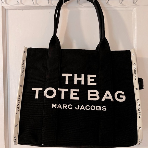 Marc Jacobs Women's The Jacquard Large Tote Bag